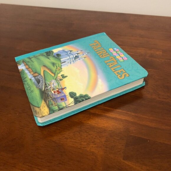 Fairy Tales: My First Treasury Kids Hardcover Book - Picture 4 of 12